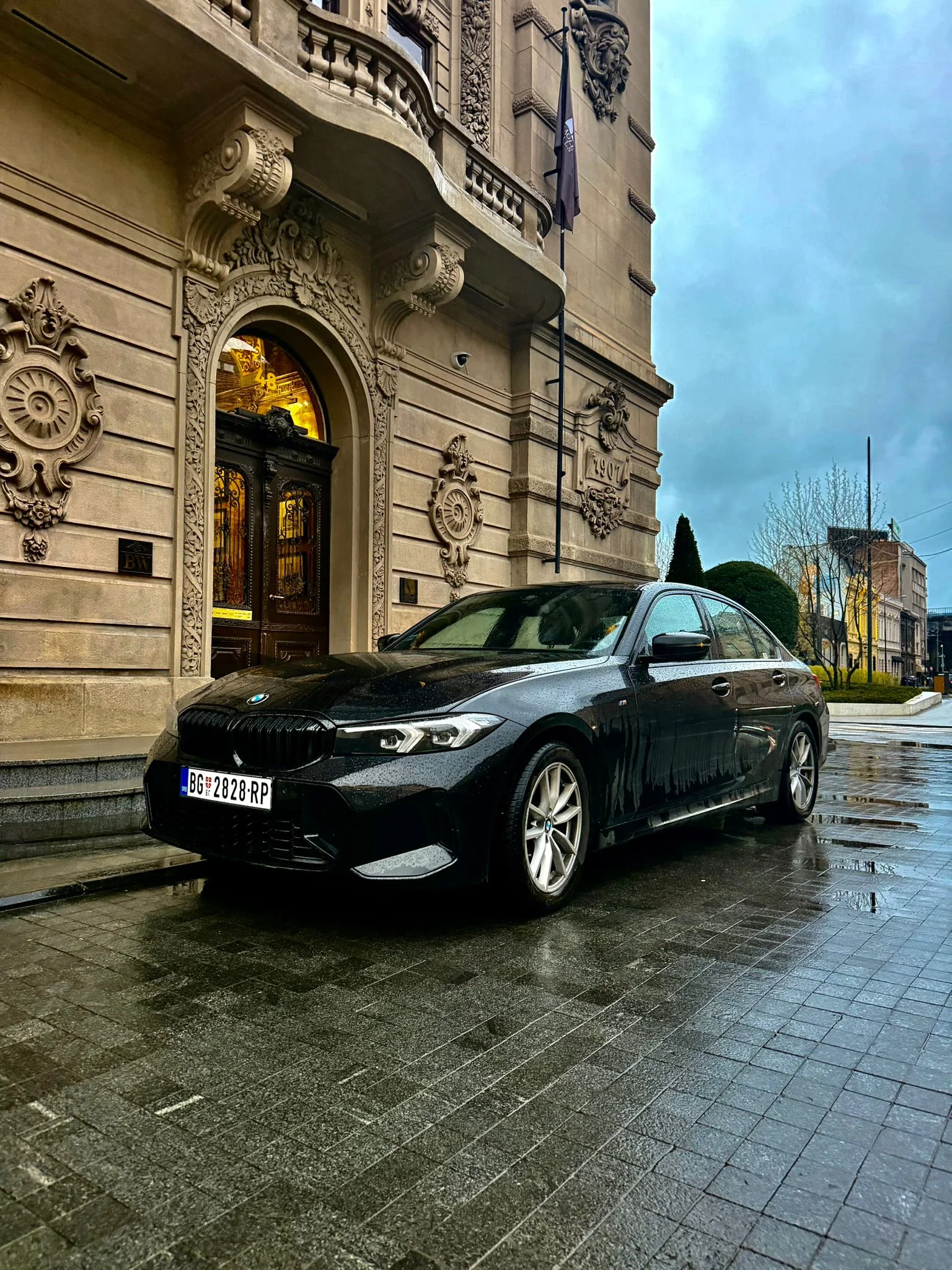 BMW 318i - BDC Rent a Car
